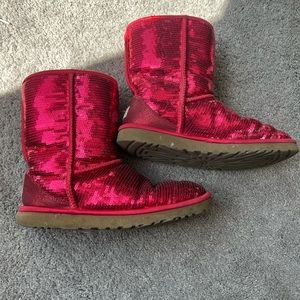 UGG Classic Short Sequin